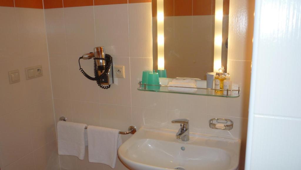 Chýně Apartmany Graf חדר תמונה