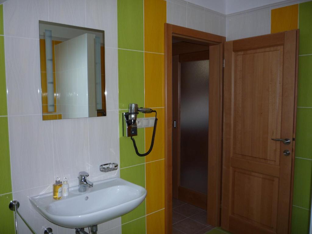 Chýně Apartmany Graf חדר תמונה