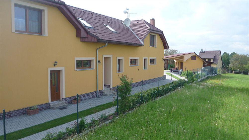 Chýně Apartmany Graf מראה חיצוני תמונה