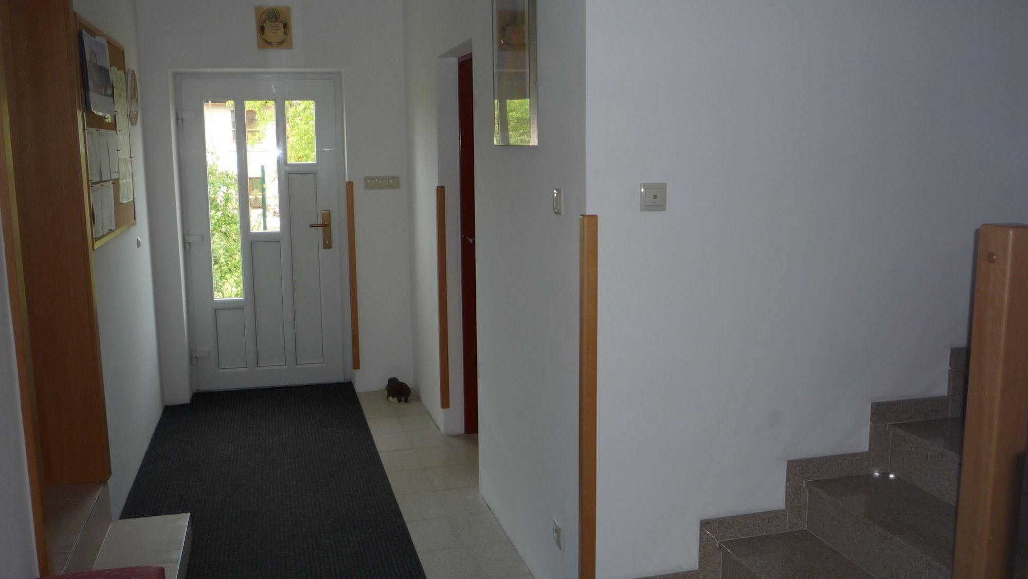 Chýně Apartmany Graf מראה חיצוני תמונה