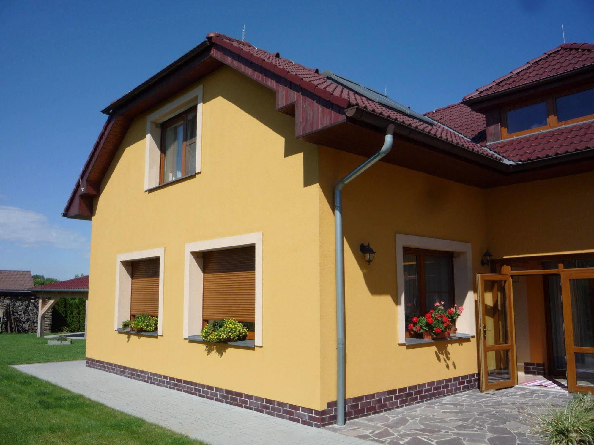 Chýně Apartmany Graf מראה חיצוני תמונה